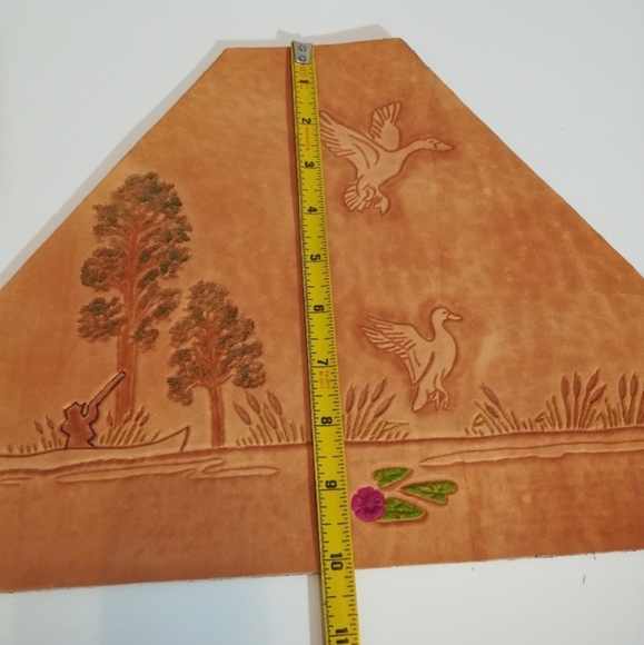 Tooled Leather Bird Hunting Wilderness Wall Art Decor - Picture 8 of 12